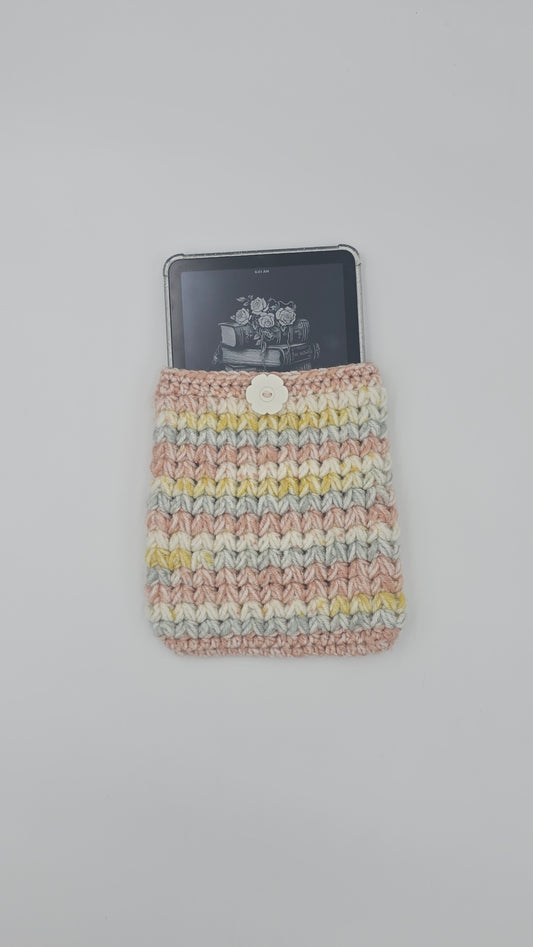 Crochet Kindle Sleeve